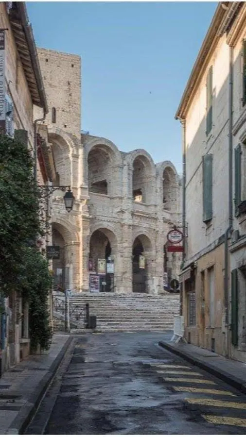 Studio Climatise Avec Balcon Face Aux Arenes D'Arles France